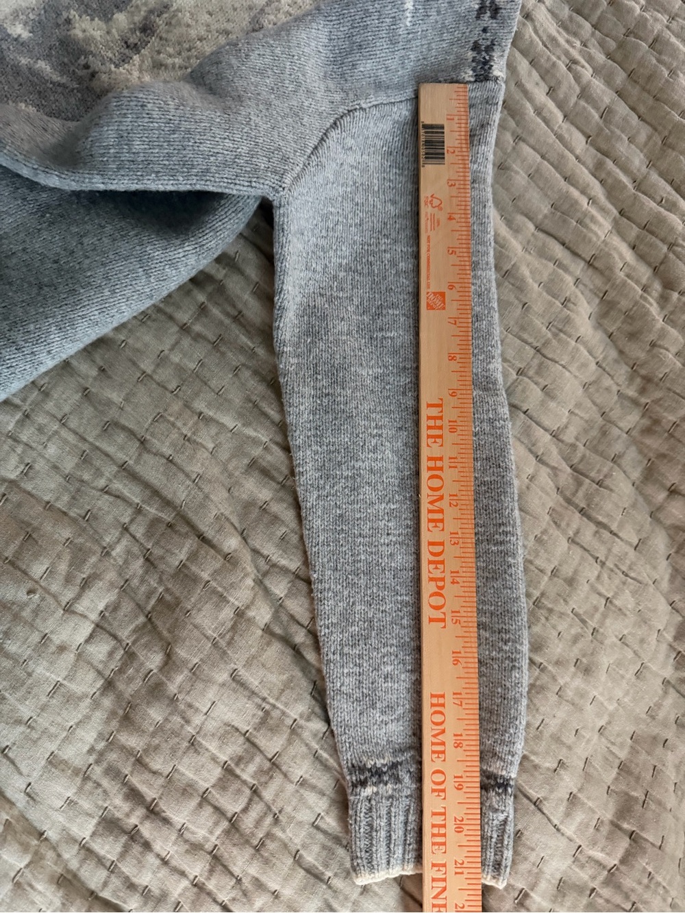 Lauren Ralph Lauren Gray Polar Bear Turtleneck Sweater - Picture 12 of 13